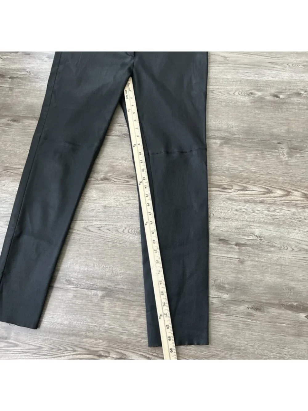 Akris Punto‎ Fancy Lambskin Nappa Leather Front Fitted Pants Womens US 10 Black